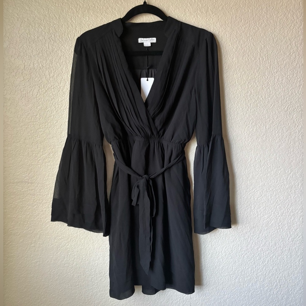 Loveriche Black Pleated Dress